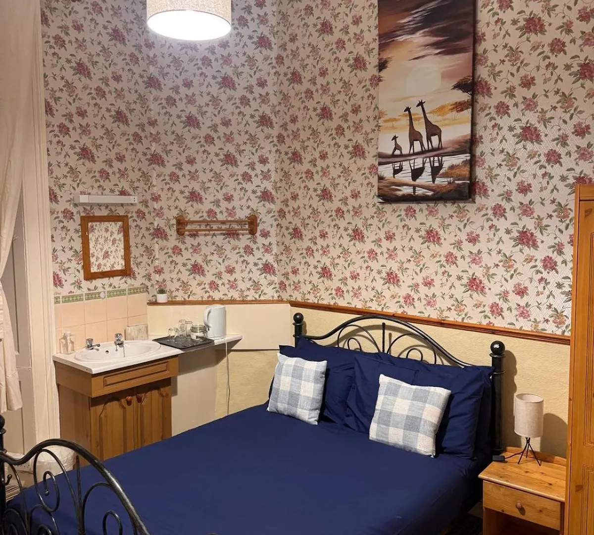 Edinburgh Travel Guest House