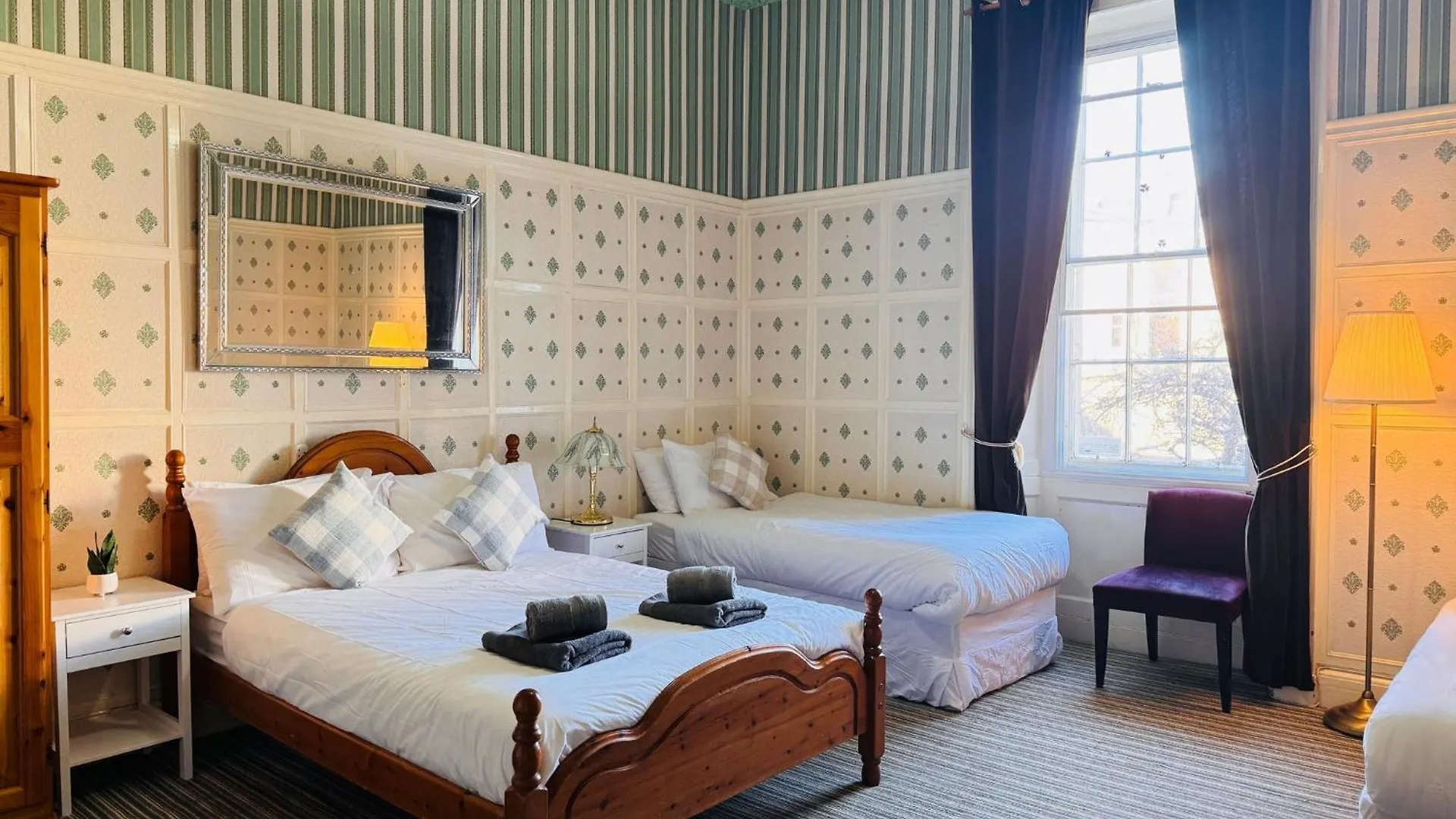 Edinburgh Travel Guest House 0*,