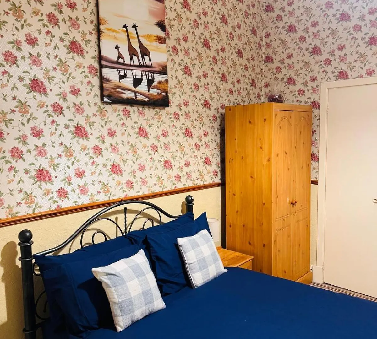 Edinburgh Travel Guest House
